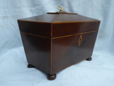 Georgian mahogany tea caddy circa 1800 - Image 2