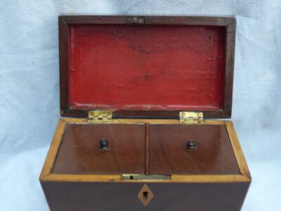 Georgian mahogany tea caddy circa 1800 - Image 4