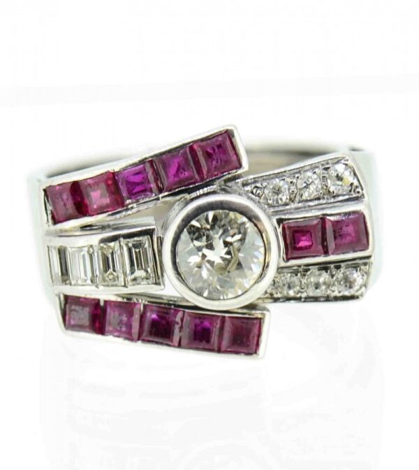 18ct Art Deco Ruby & Diamond Cocktail Ring,Calibre Cut Ruby and Diamond Art Deco RIng - Image 2