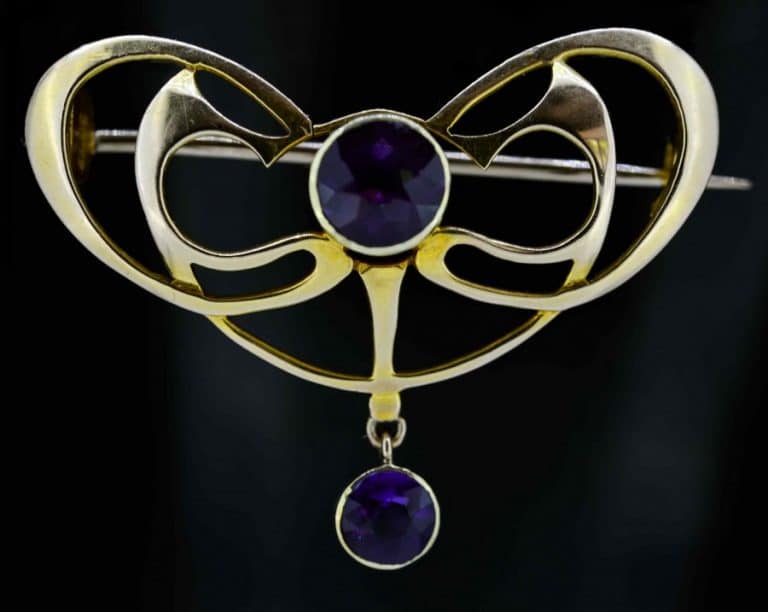 15ct Art Nouveau Amethyst Brooch,Art Nouveau Period 15ct Brooch,Art Nouveau 15ct Gold & Amethyst Brooch