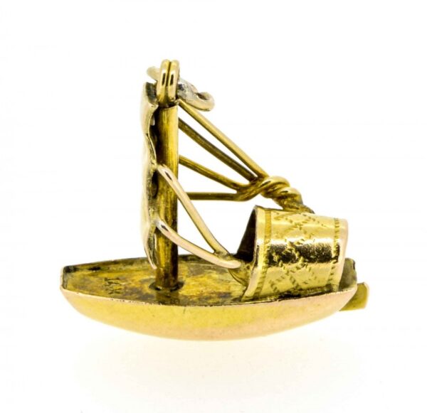 14k Sampan Charm, Novelty 14k Sampan Charm, Chinese Junk 14ct Novelty Charm.
