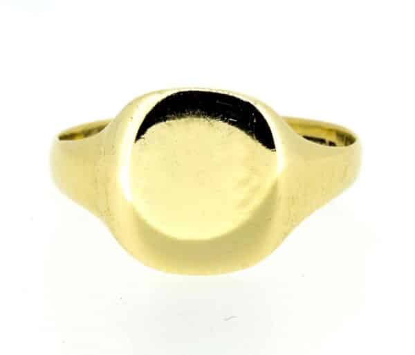 9ct Antique Signet Ring, Gents 9ct Signet ring, 9ct Cushion Signet ring ring Antique Jewellery 3