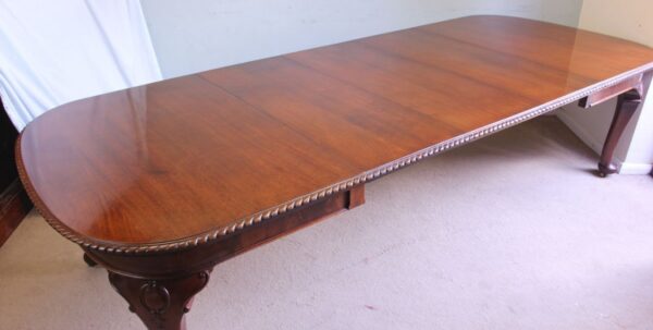 Antique Large Mahogany Extending Dining Table - Image 12