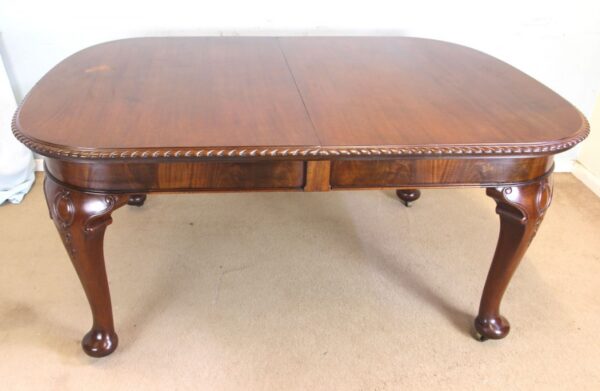 Antique Large Mahogany Extending Dining Table - Image 16