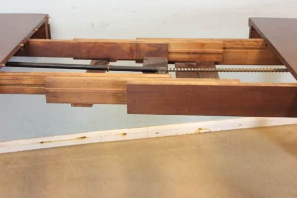Antique Mahogany Extending Dining Table - Image 10