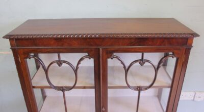Antique Mahogany Glazed Display Cabinet. - Image 8