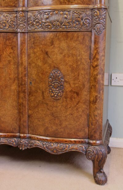 Antique Impressive Burr Oak Cocktail Drinks Cabinet - Image 12