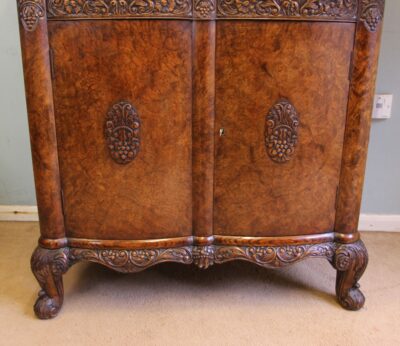 Antique Impressive Burr Oak Cocktail Drinks Cabinet - Image 7