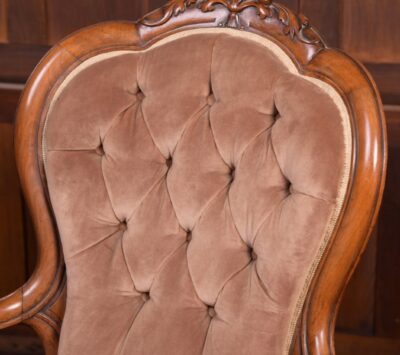 Stunning Victorian Walnut Parlour Settee And Two Chairs SAI1835 Antique Furniture 17