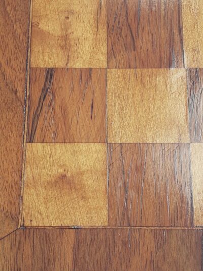 Walnut chess table - late 19th century. - Image 3