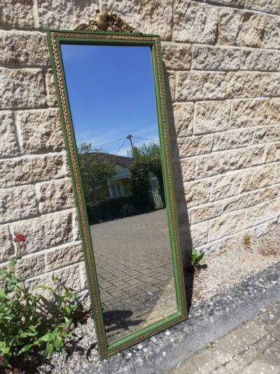 Gesso mirror by Hopillart & Leroy Paris-decorated with bagpipes - 19th centuryC - Image 2