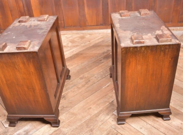 Neat Proportioned Edwardian Walnut Pedestal Desk SAI2337 Antique Furniture 19