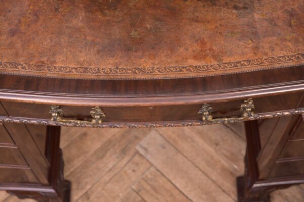 Outstanding Quality Gillows Partners Writing Desk SAI2103 - Image 8