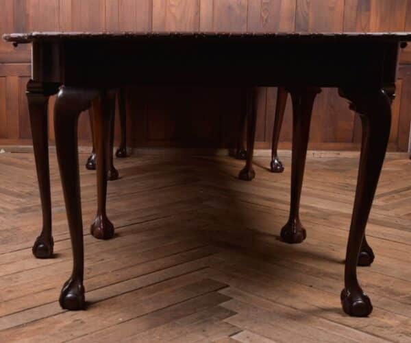 Unusual Extending 3 Part Chippendale Dining Table SAI2132 - Image 13