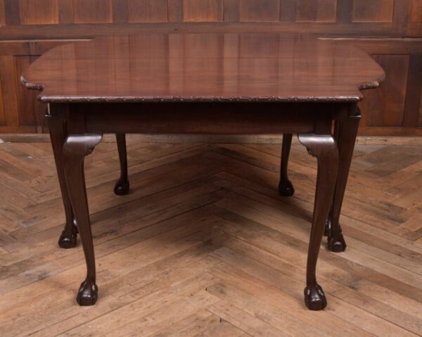 Unusual Extending 3 Part Chippendale Dining Table SAI2132 - Image 17