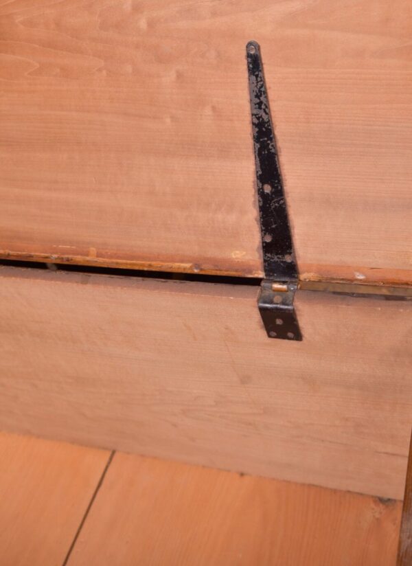 Original Victorian Scumbled Pine Mule Chest SAI2157 - Image 13