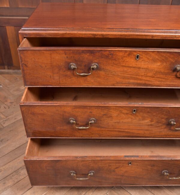 Handsome Georgian Mahogany 3 Drawer Chest SAI2224 - Image 7