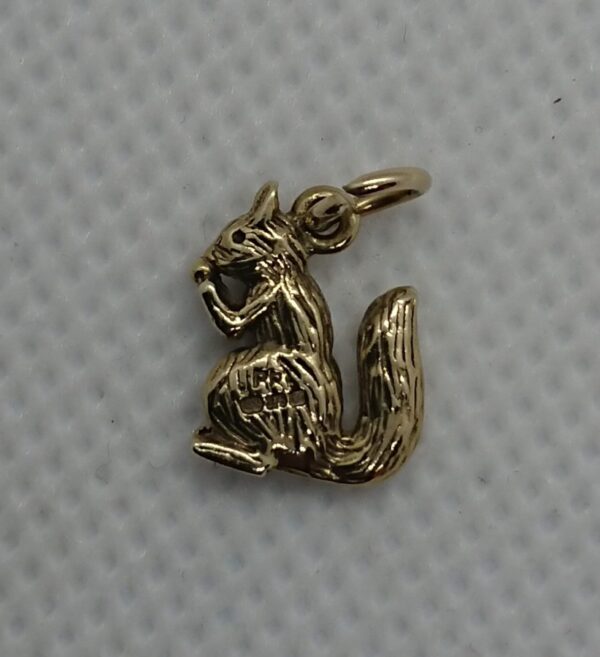 Vintage 9ct Gold Squirrel Charm gold charms Antique Jewellery 3