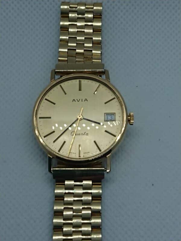 Gent’s Avia 9ct Gold Cased Quartz Wristwatch gold Miscellaneous 7