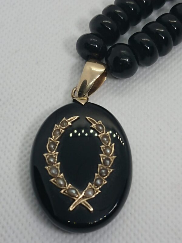 Victorian Black Onyx Mourning Locket with Seed Pearls in Gold black onyx locket Antique Jewellery 8