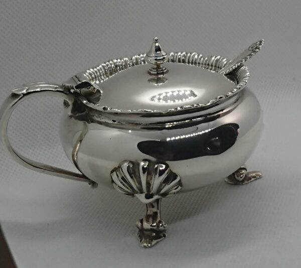 Solid Silver Mustard Pot with Spoon London 1968 Miscellaneous 6