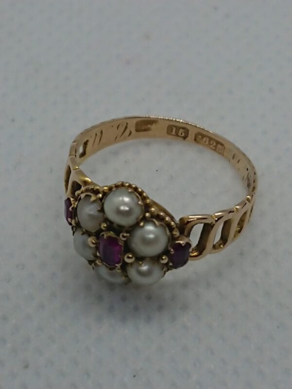 Victorian 15ct Gold Ruby & Pearl Ring - Image 3