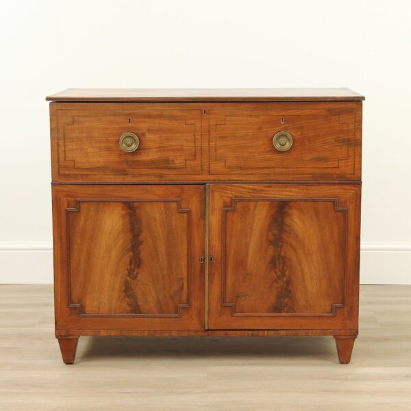 Georgian Mahogany Gentleman's Washstand Chest - Image 2
