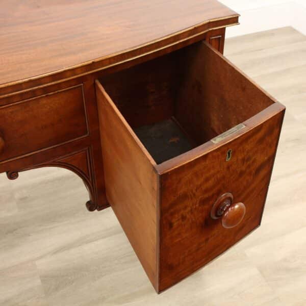 Georgian (Regency Period) Mahogany Small Sideboard/Desk - Image 12