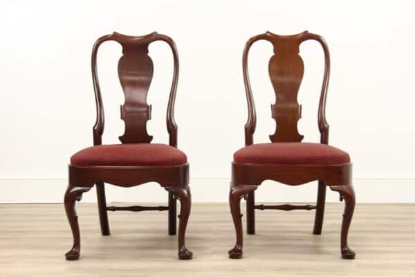 A Pair of George 1st Mahogany Chairs (Circa 1720) - Image 3