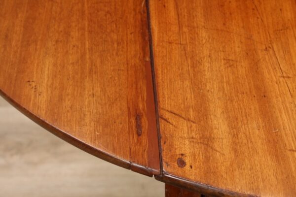 Georgian Light Mahogany Pembroke Table - Image 11