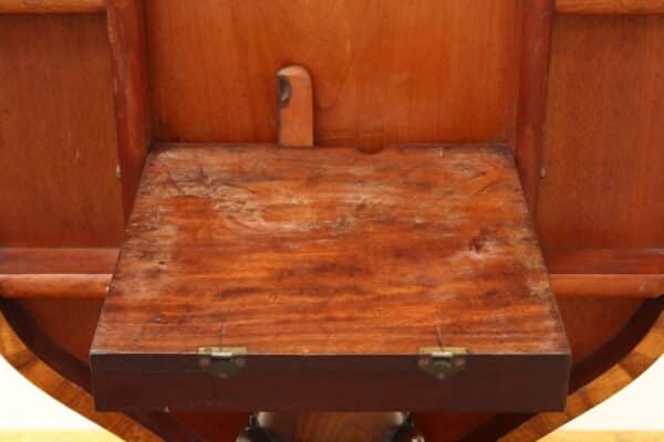 Victorian Flamed Mahogany Pedestal Table - Image 4