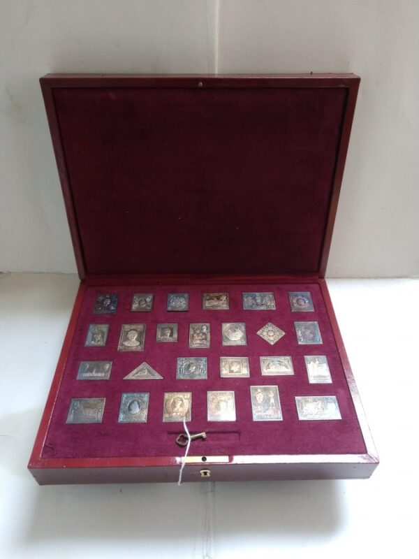 Rare set of Stamps of the British Empire Sterling Silver Boxed with Certificates c1980 gold Antique Silver 4