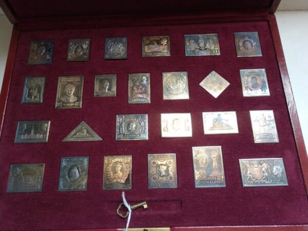 Rare set of Stamps of the British Empire Sterling Silver Boxed with Certificates c1980 - Image 3