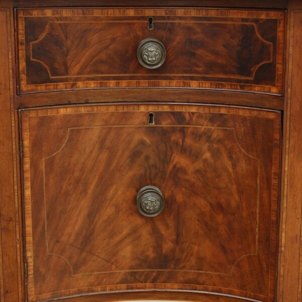 George III Serpentine Flamed Mahogany Sideboard - Image 10