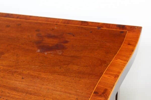 George III Serpentine Flamed Mahogany Sideboard - Image 18