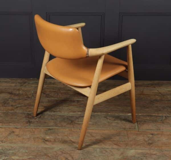 Mid Century Desk Chair in Oak by Erik Kirkegaard Antique Chairs 12