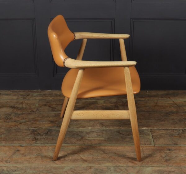 Mid Century Desk Chair in Oak by Erik Kirkegaard Antique Chairs 11