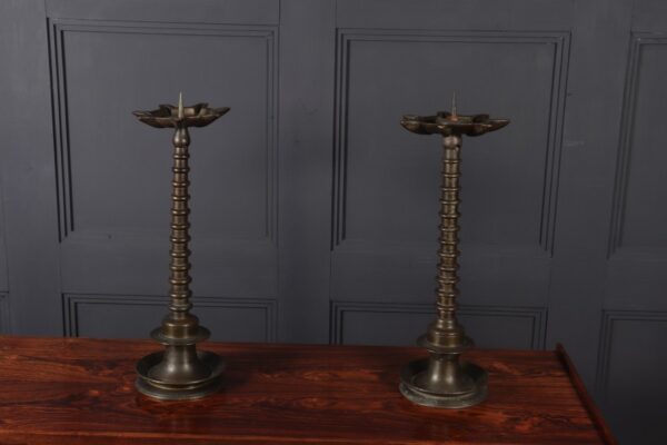 Pair of 19th century Bronze bobbin Candlesticks - Image 12