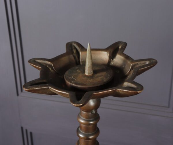 Pair of 19th century Bronze bobbin Candlesticks Candlesticks Miscellaneous 9