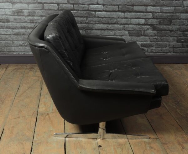 Danish Mid Century Leather Sofa by Werner Langenfeld for ESA - Image 14