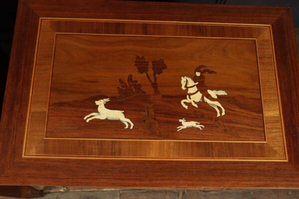Pair of Italian Neoclassical Inlaid bedside Cabinets - Image 8