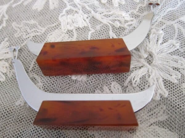 c.1930 Set of 12 French "Escargot" Knife Rests - Image 3