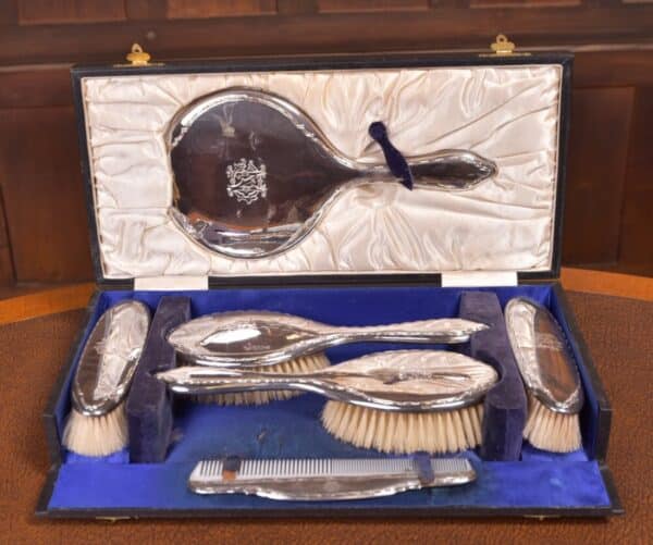 Walker And Hall Silver Dressing Table Set SAI2232 Antique Furniture 5