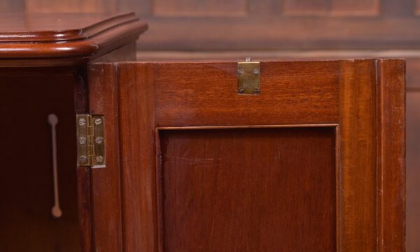 Quality Victorian Mahogany Bedside Cabinet SAI1962 - Image 10