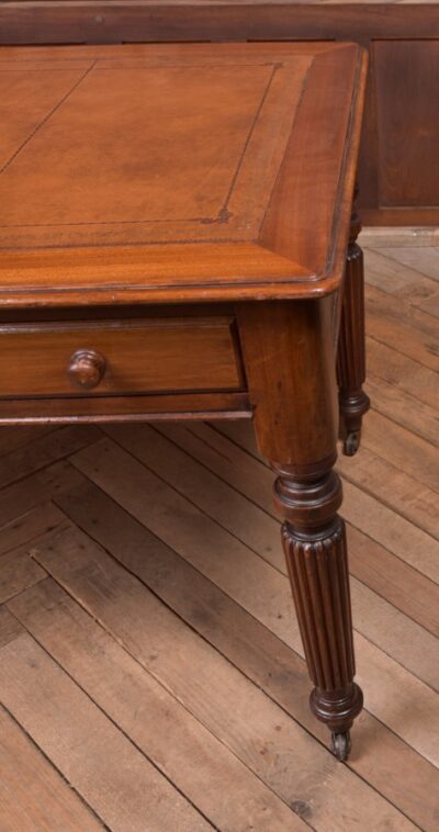 Handsome Victorian Mahogany Writing Desk - Image 3
