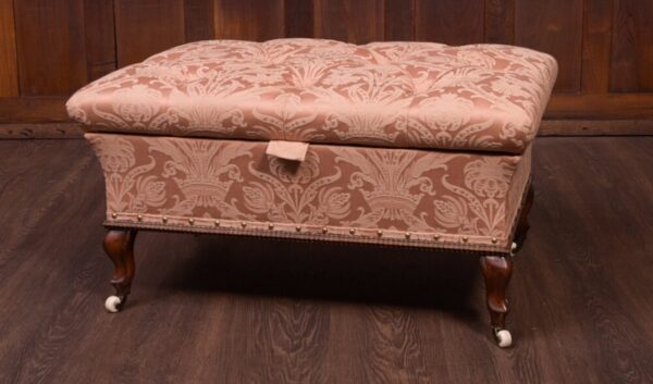 Fantastic Victorian Deep Buttoned Ottoman Stool SAI1862