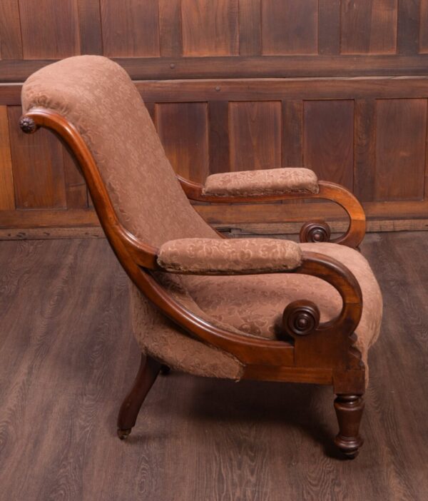 Fabulous Shape Victorian Mahogany Arm Chair SAI1 Antique Furniture 10
