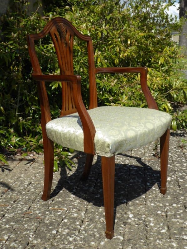 Set of 6 mahogany dining chairs including 2 carvers circa 1880. - Image 8