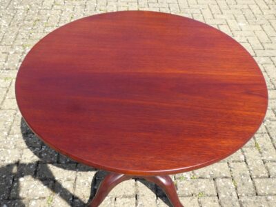 Mahogany tripod tilting table circa 1760 - Image 5