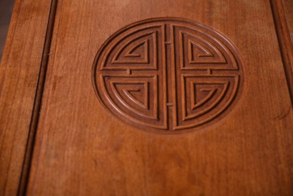 Stunning Chinese Camphor Wood Storage Box SAI1446 - Image 13